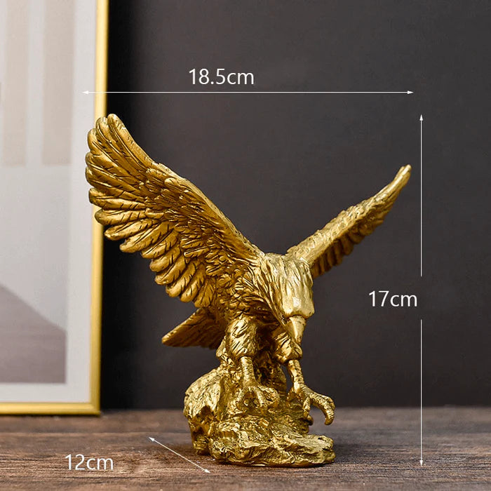 Escultura Águia Dourada