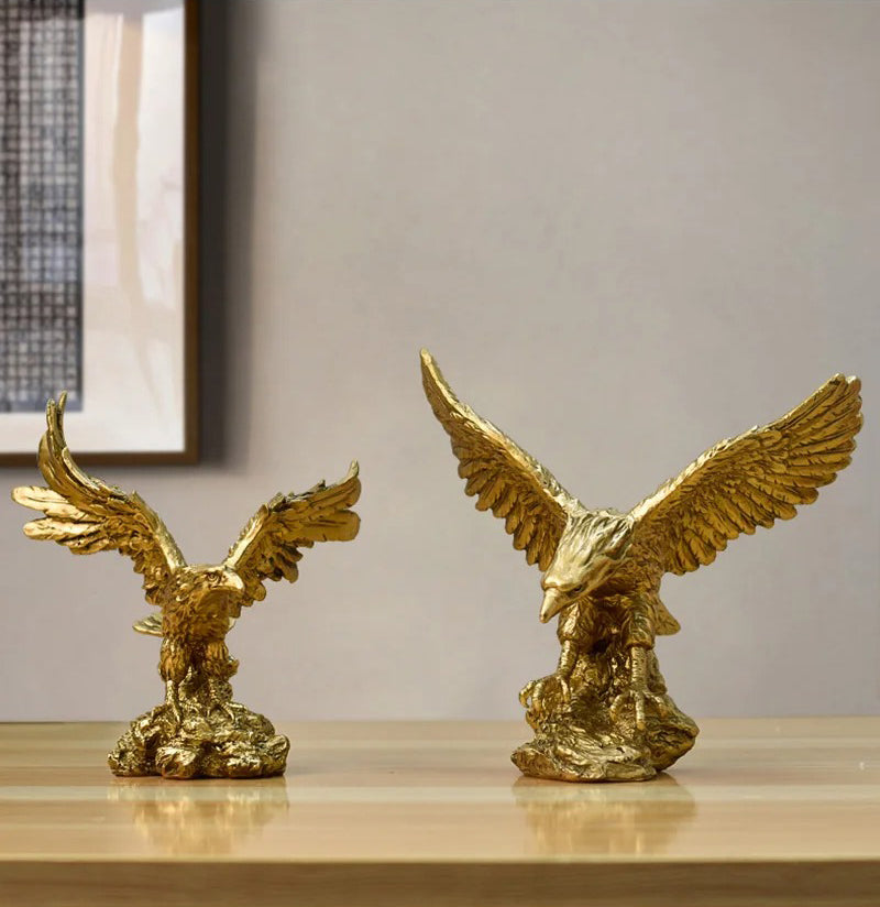 Escultura Águia Dourada
